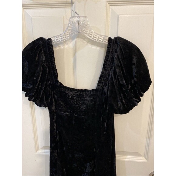 FREE PEOPLE Parisian nights black velvet mini Dress Size 2  Short Sleeve - Picture 9 of 11
